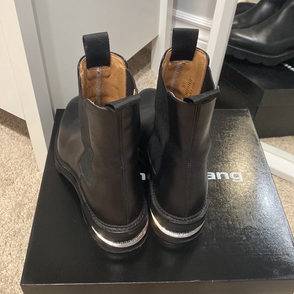 ALEXANDER WANG ankle boots
Black Andy Boots - Picture 5 of 13